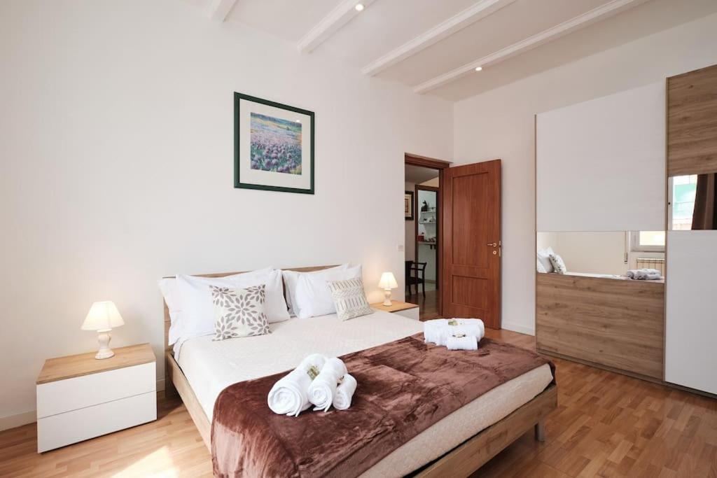 Apartment Penthouse 200 Meters From Metro Wi-fi And Ac Rom